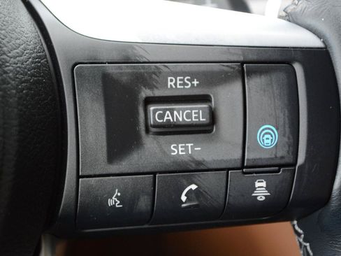 Used 2023 INFINITI QX60 Sensory w/ Cargo Package AWD/4WD image 32
