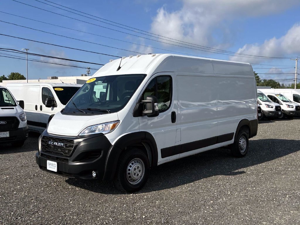 Used 2025 RAM ProMaster 3500 w/ Convenience Group FWD image 3