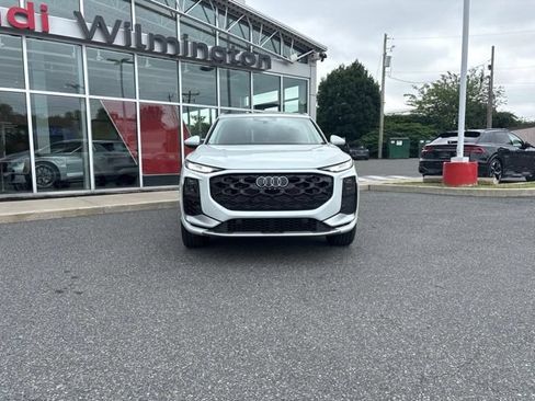 New 2026 Audi Q3 quattro 2.0T AWD/4WD image 8