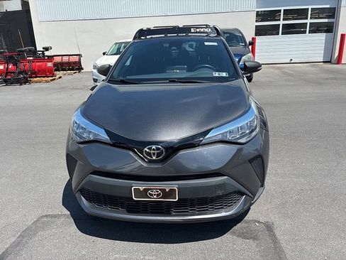 Used 2021 Toyota C-HR XLE FWD image 22