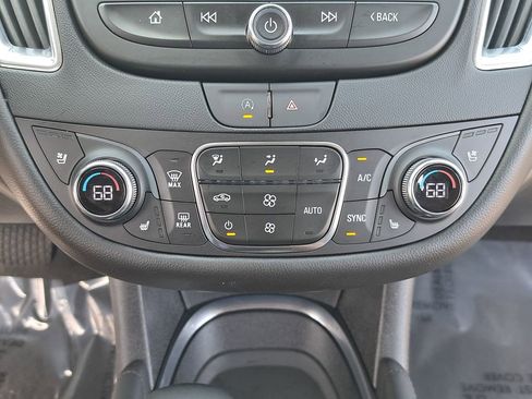 Used 2023 Chevrolet Malibu LT w/ Driver Confidence Package FWD image 22