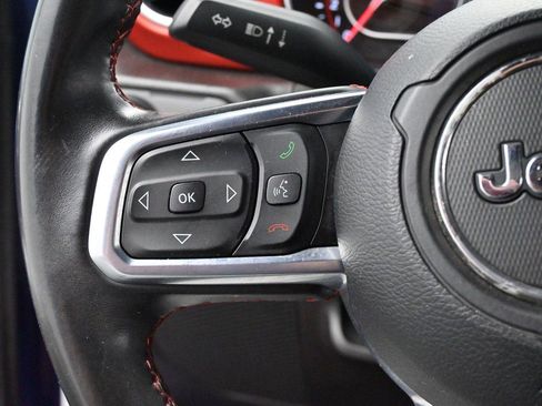 Used 2018 Jeep Wrangler Unlimited Rubicon AWD/4WD image 16