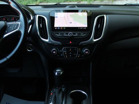 Used 2019 Chevrolet Equinox LT AWD/4WD image 21