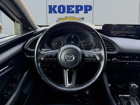 Used 2025 MAZDA MAZDA3 s Sport FWD image 13