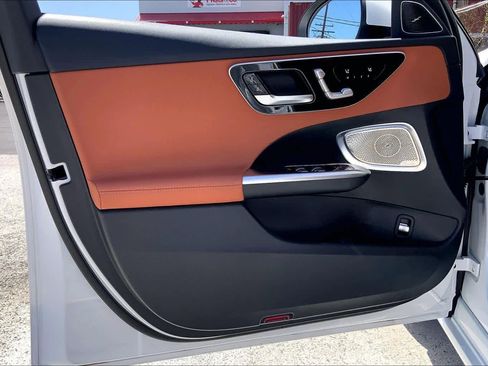 Used 2023 Mercedes-Benz C 300 Sedan image 27