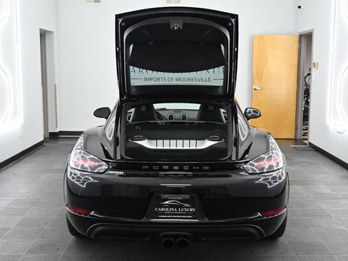 Used 2018 Porsche 718 Cayman RWD image 29