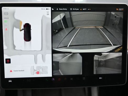 Used 2023 Tesla Model 3 Standard Range image 22