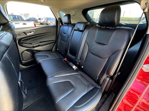 Used 2022 Ford Edge Titanium w/ Equipment Group 301A AWD/4WD image 20