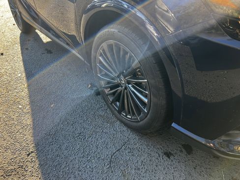 Certified 2024 Lexus RX 350 Premium w/ Accessory Package (K3) image 11