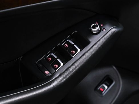 Used 2015 Audi Q5 2.0T Premium image 37