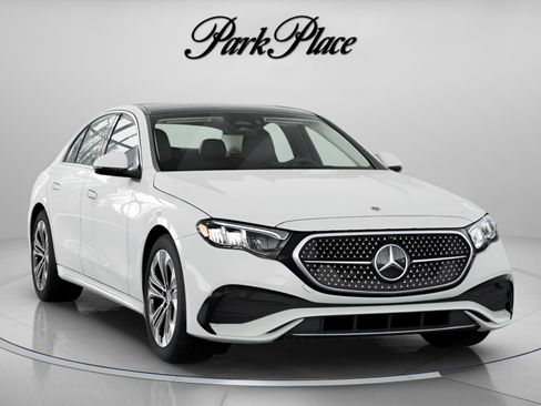 Used 2026 Mercedes-Benz E 350 4MATIC Sedan image 34