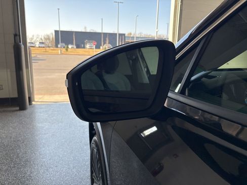 New 2026 Volkswagen Tiguan S AWD/4WD image 37
