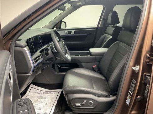 Used 2024 Hyundai Santa Fe Limited AWD/4WD image 12