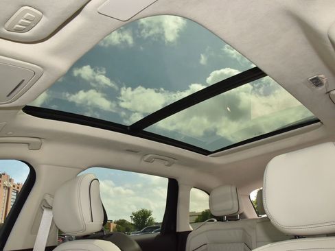 New 2026 Lincoln Nautilus Black Label AWD/4WD image 40