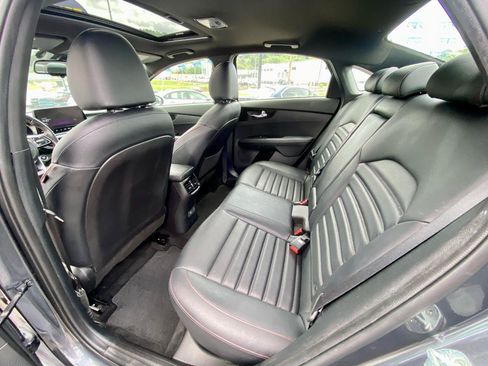 Used 2022 Kia Forte GT FWD image 13