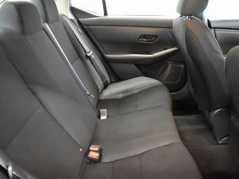 Used 2025 Nissan Sentra S image 19