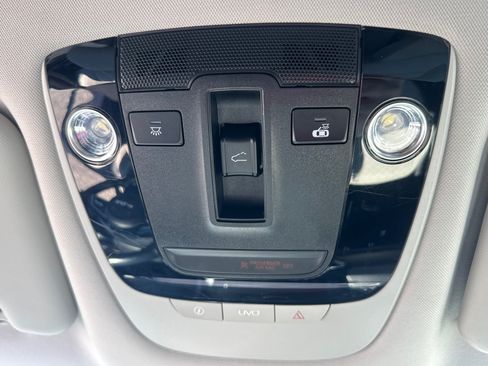 Used 2022 Kia Seltos SX w/ Sunroof Package AWD/4WD image 11