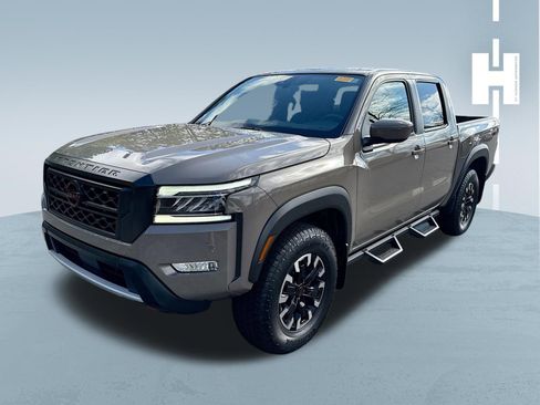 Used 2024 Nissan Frontier PRO-4X w/ Technology Package image 3