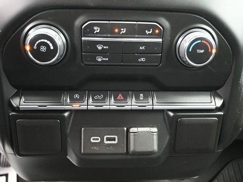 Used 2022 Chevrolet Silverado 1500 Custom w/ Rally Edition image 40