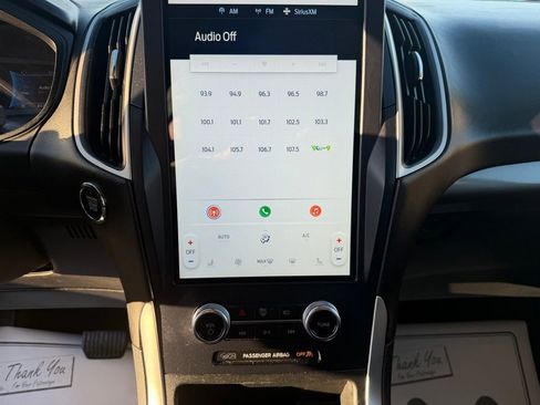 Used 2023 Ford Edge SEL image 5