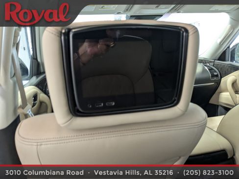 Used 2022 Nissan Armada Platinum w/ Captain's Chairs Package RWD image 20