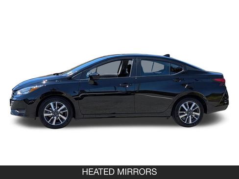 Used 2025 Nissan Versa SV FWD image 5