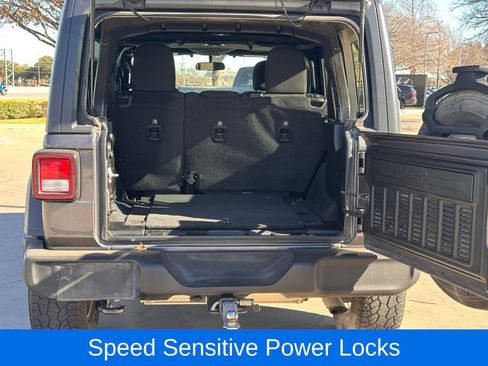 Used 2021 Jeep Wrangler Unlimited Sport image 15