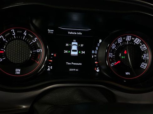 Used 2023 Dodge Challenger SXT w/ Blacktop Package image 18