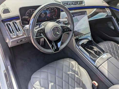New 2026 Mercedes-Benz S 500 4MATIC image 3