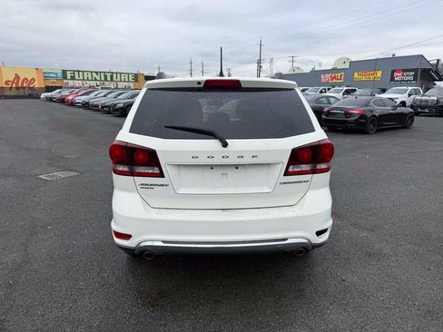 Used 2016 Dodge Journey Crossroad AWD/4WD image 4