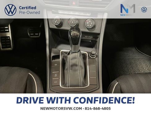 Used 2024 Volkswagen Jetta Sport FWD image 11