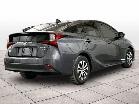 Used 2020 Toyota Prius XLE w/ Carpet Mat Package AWD/4WD image 11