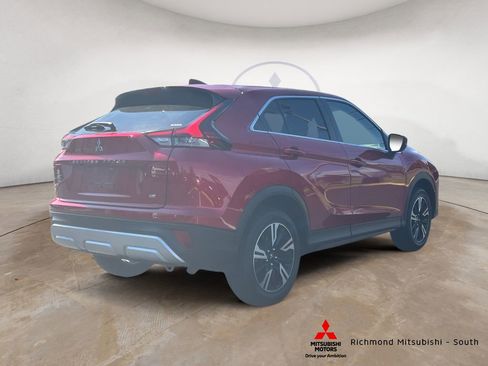 Used 2024 Mitsubishi Eclipse Cross SE AWD/4WD image 3
