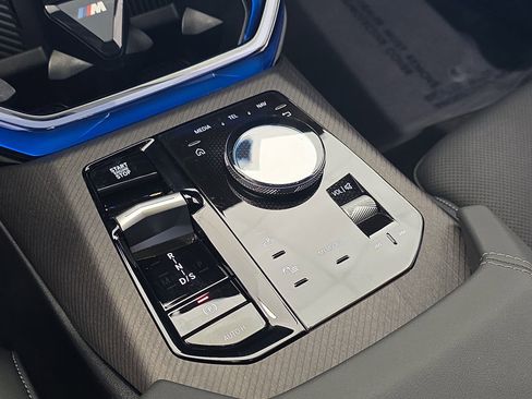 Used 2025 BMW X3 xDrive30i w/ Premium Package image 26