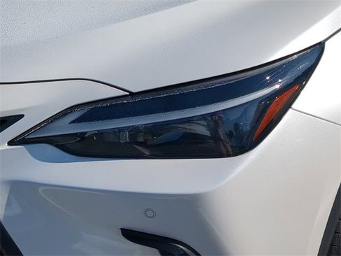 Used 2024 Lexus NX 250 FWD w/ Premium Package image 9