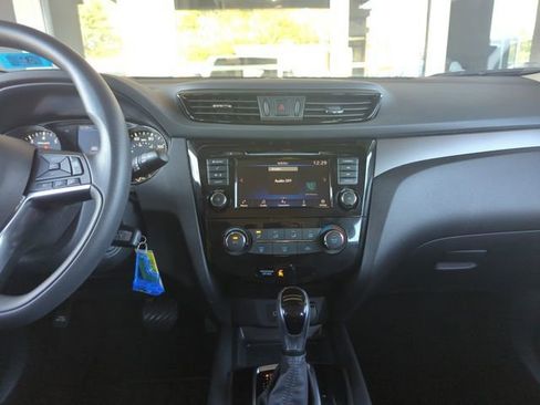 Used 2020 Nissan Rogue Sport S w/ Appearance Package image 22
