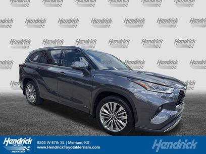 Used 2022 Toyota Highlander Platinum