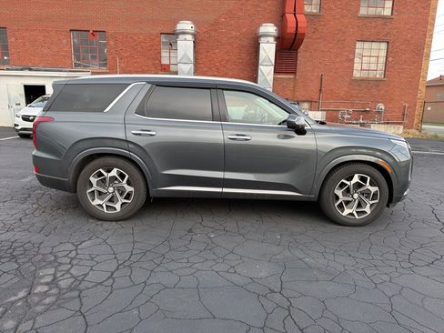 Used 2022 Hyundai Palisade Calligraphy image 8