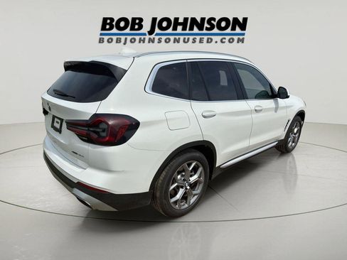 Used 2024 BMW X3 xDrive30i AWD/4WD image 3