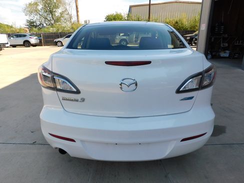 Used 2012 MAZDA MAZDA3 i Touring image 7