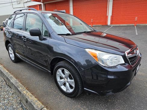 Used 2015 Subaru Forester 2.5i w/ Alloy Wheel Package AWD/4WD image 6