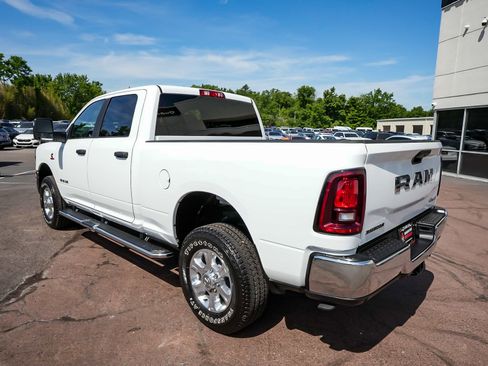 Used 2026 RAM 2500 Big Horn AWD/4WD image 4