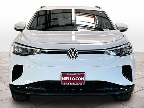 Used 2023 Volkswagen ID.4 2WD image 3