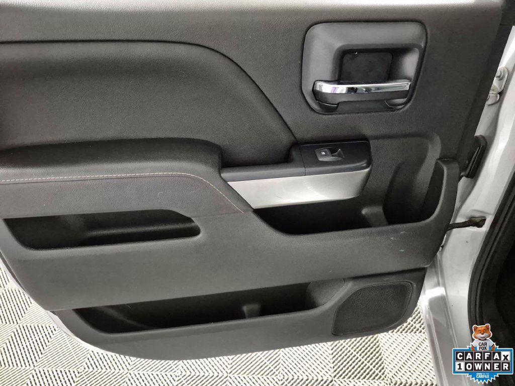 Used 2018 Chevrolet Silverado 1500 LT w/ All Star Edition RWD image 24