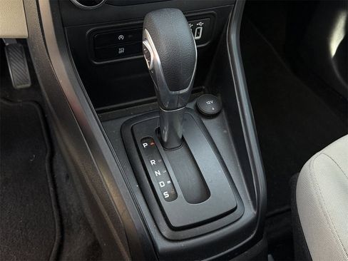 Used 2020 Ford EcoSport S image 21