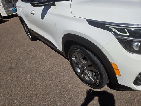 Used 2022 Kia Seltos S FWD image 34