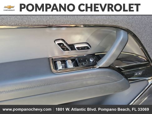 Used 2024 Land Rover Range Rover Sport Dynamic SE image 14