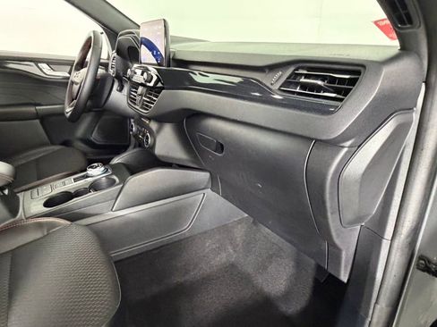 Used 2025 Ford Escape ST-Line image 28
