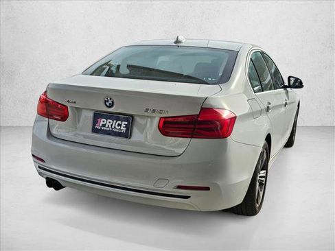 Used 2018 BMW 330i xDrive Sedan image 5