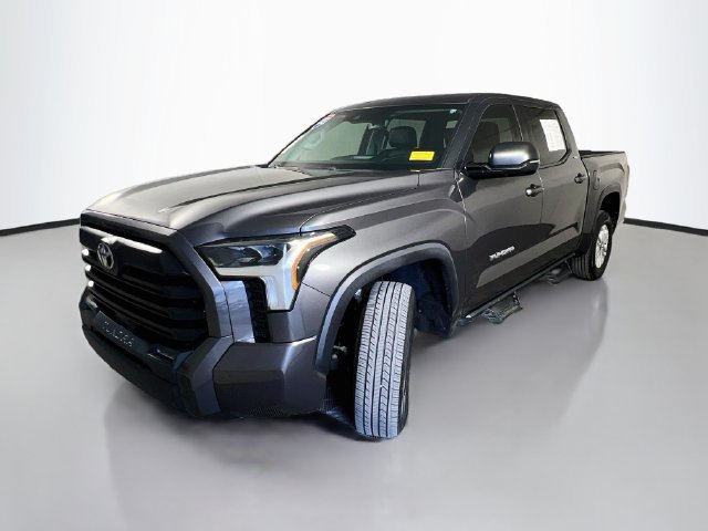 Used 2023 Toyota Tundra SR5 w/ SR5 Premium Package AWD/4WD image 4
